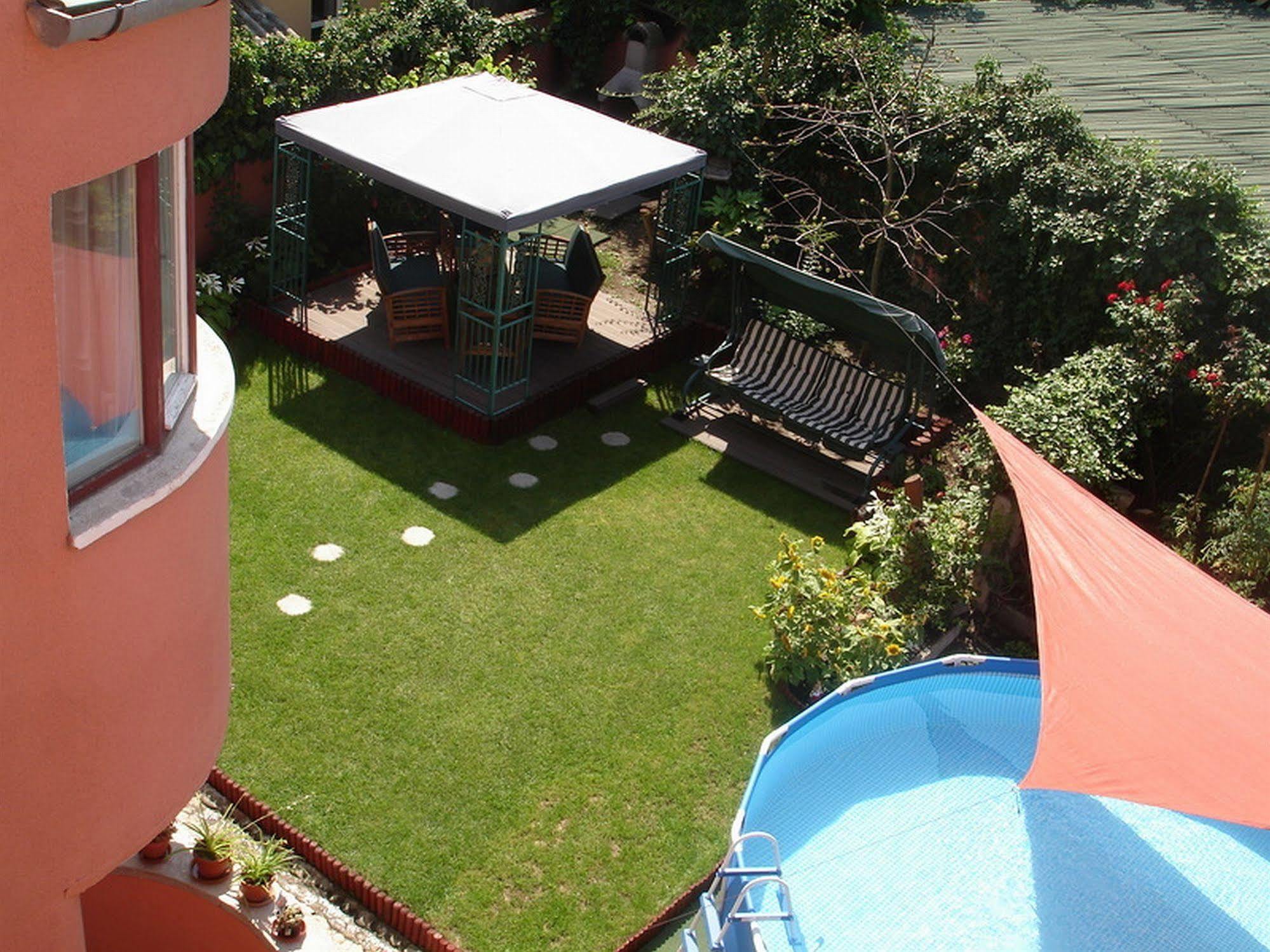 Villa-Hotel Escala Клуж-Напока Экстерьер фото